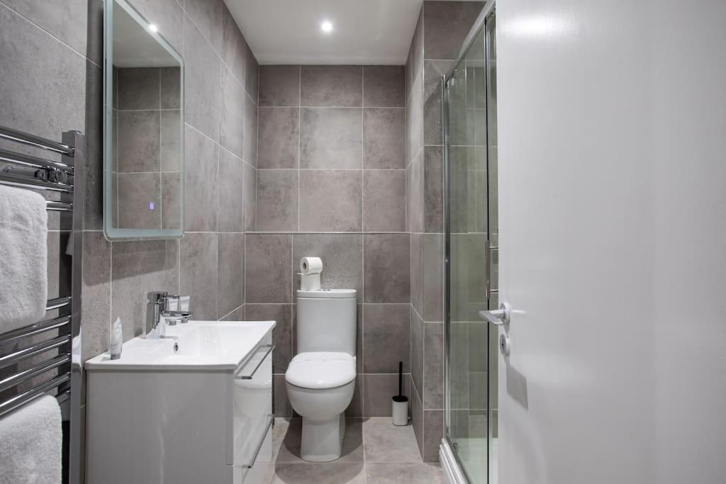 Luxury, Sleeps 6, City Centre Belfast Exterior foto